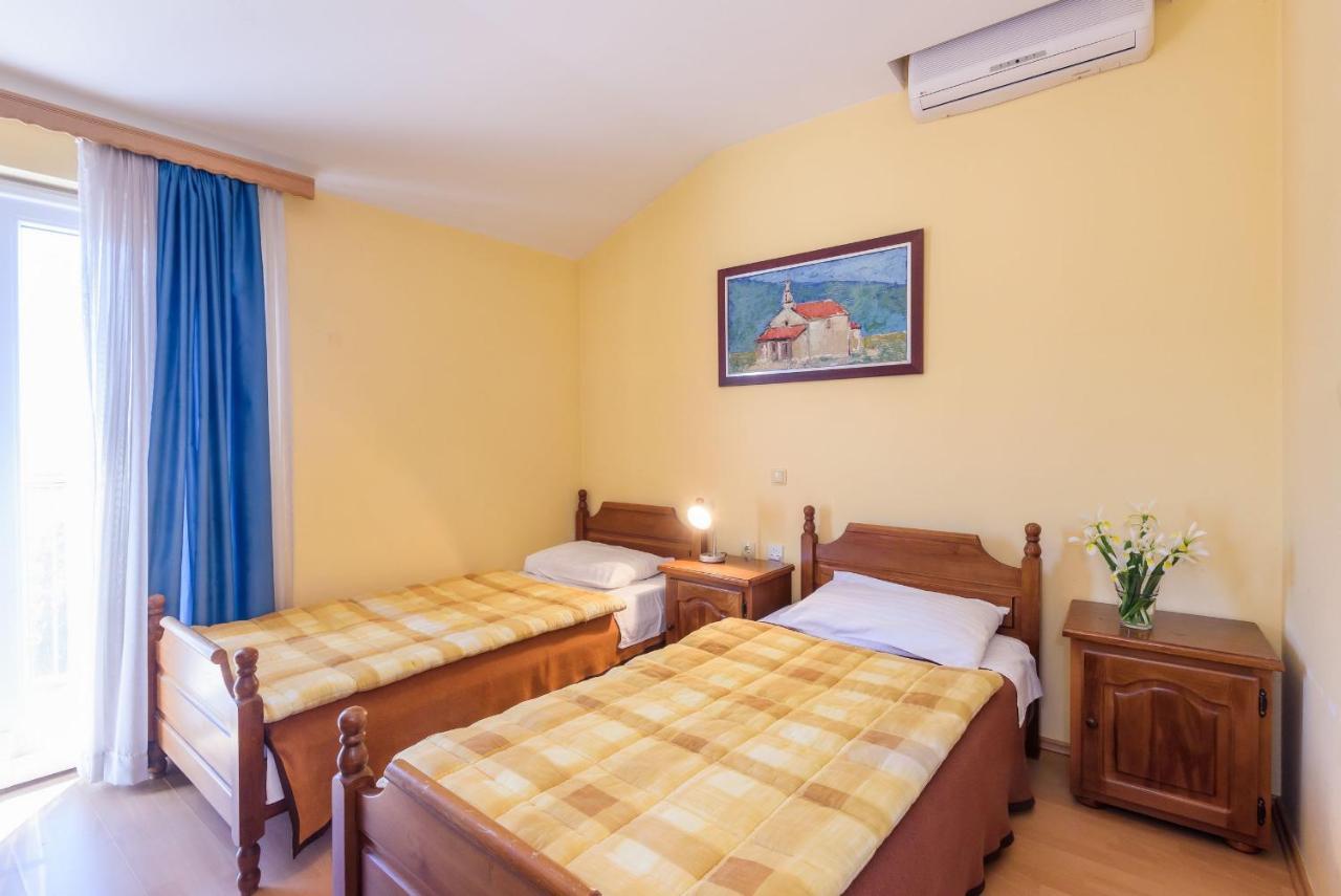 Bed and Breakfast Djudja I Mate Vid Esterno foto